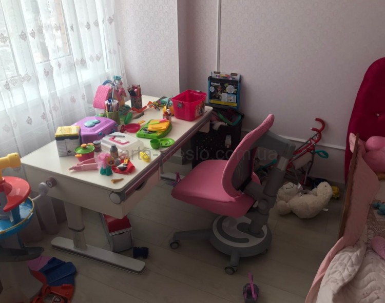 Школьный стол Mealux Montreal Multicolour BD-670 и кресло ErgoKids Y-404