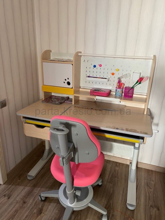 Детский стол парта Mealux Toronto Multicolor BD-650 MC с полкой